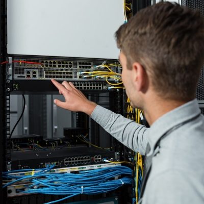 Northsourcing Support Engineer Checking Network ports and Connectivity ins Data Room